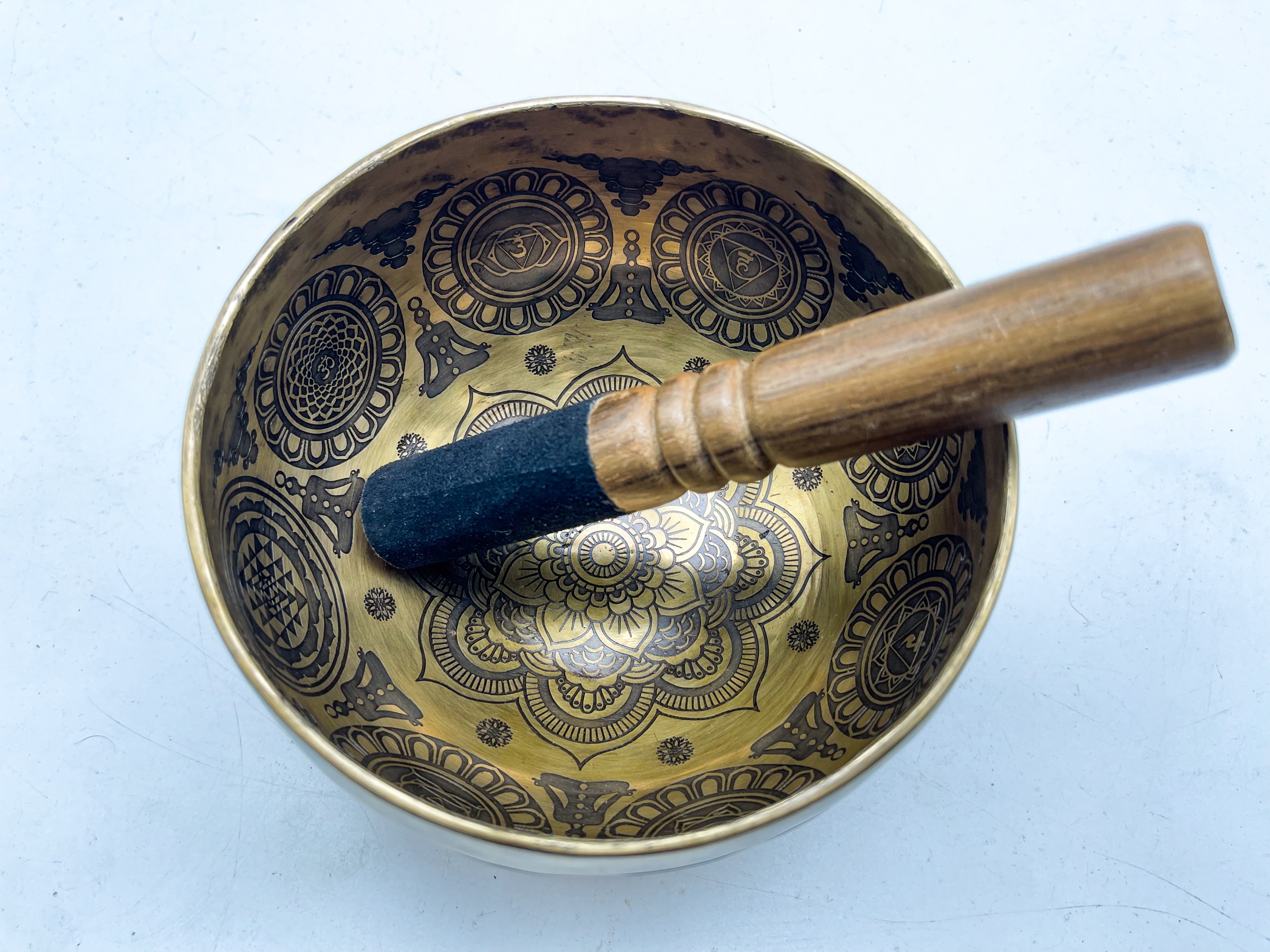 7 inches Flower Carving With Seven Chakra Singing Bowl